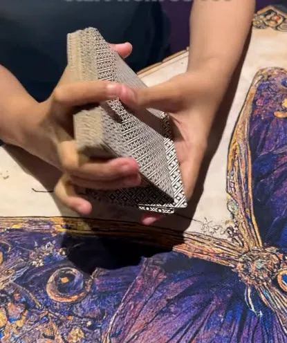 TIMELY HEALING SPACE (Tarot & Healing Space)