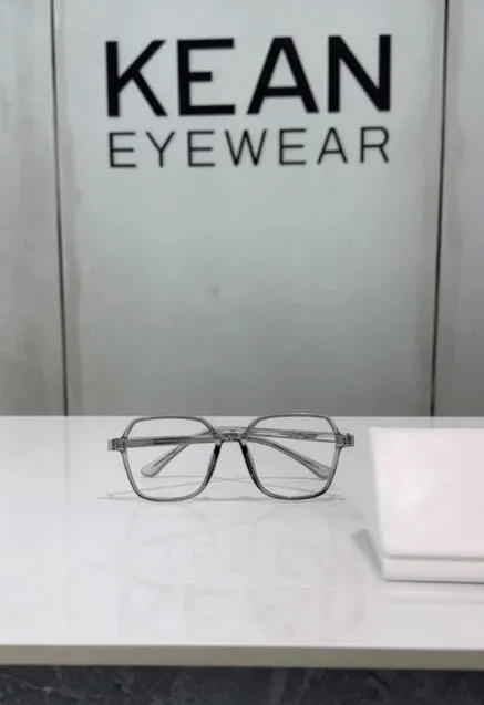 KEAN EYEWEAR